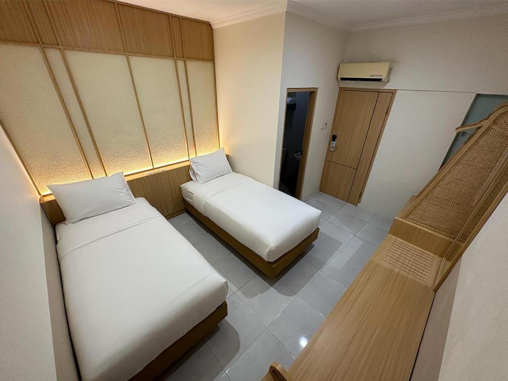 Masri Living By Daphna International Hotel Jogjakarta Buitenkant foto