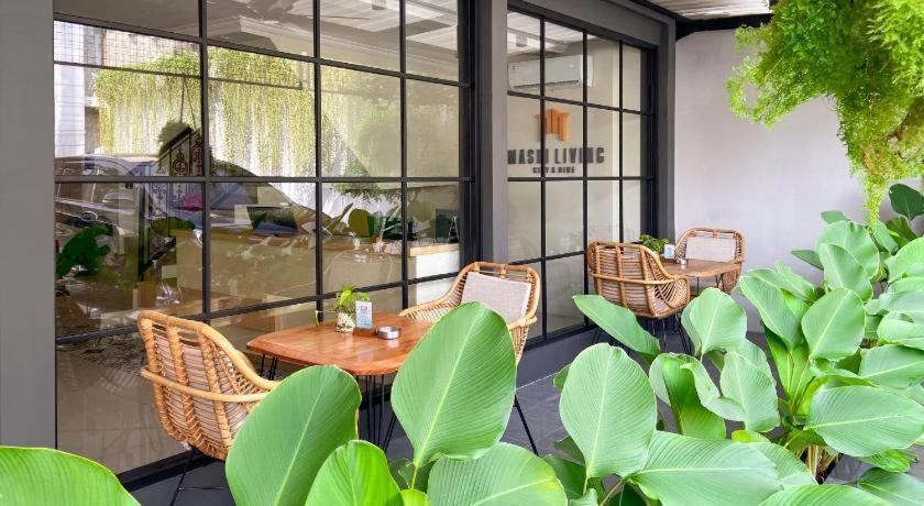 Masri Living By Daphna International Hotel Jogjakarta Buitenkant foto