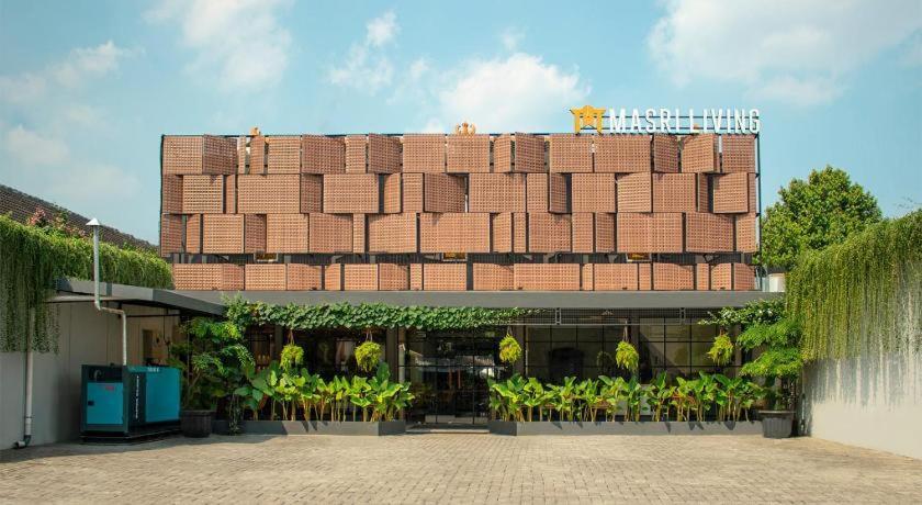 Masri Living By Daphna International Hotel Jogjakarta Buitenkant foto